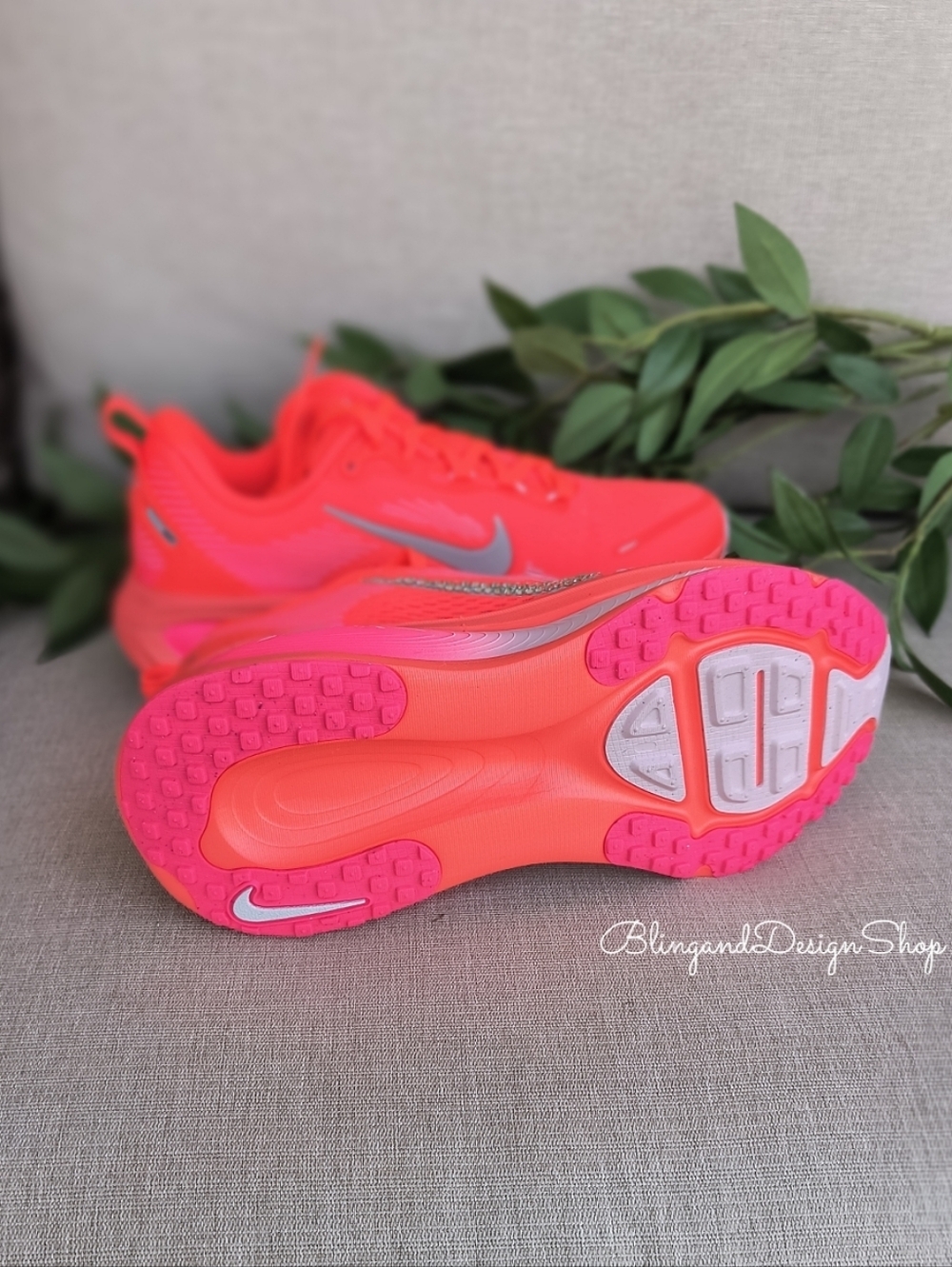 Bling Nike Vomero 18 Hot Pink Customized Women's Sneakers With Crystals - Picture 4 of 6
